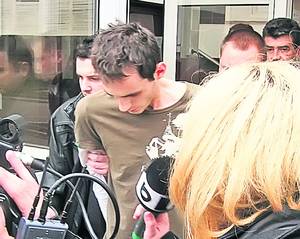 Victor Erwin Preşmereanu (21 de ani) a fost arestat sâmbătă