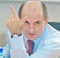 Juliano Spadacio, căpitanul giuleştenilor în ultimele meciuri, a părăsit echipa din cauza restanţelor salariale