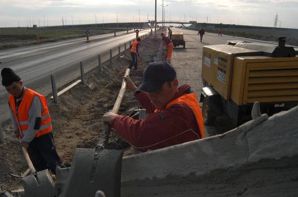 Boagiu, mai terminăm şi noi Autostrada Soarelui?