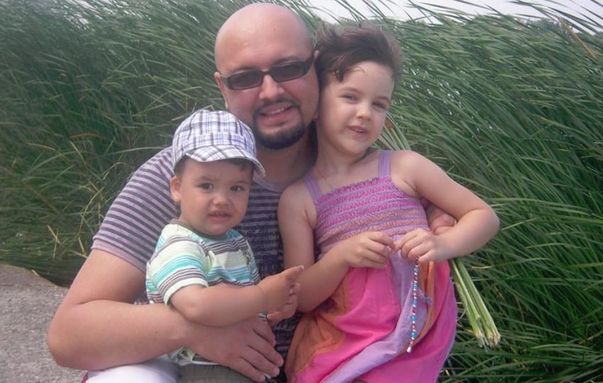 Exclusiv | Mihai Budeanu: "Inna a mâncat ceva când a fost mică și are succes"