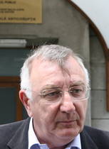 Maidanezii revin în grija primarilor de sector 