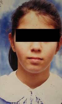 Și-au regăsit fiica după 8 ani, dar nu au voie să o vadă decât o dată pe lună