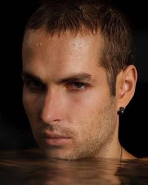 Exclusiv | Randi: "Mi-e greu să mă ataşez de cineva"