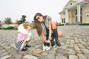 Moni a izbucnit în plâns când a aflat că a primit custodia fiicei sale: «Dumnezeu ţine cu mine!»