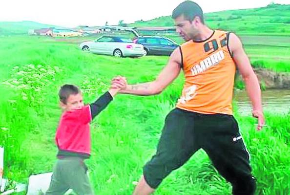 Marius Şumudică  a avut dreptate: "Marius Constantin fumează de rupe"