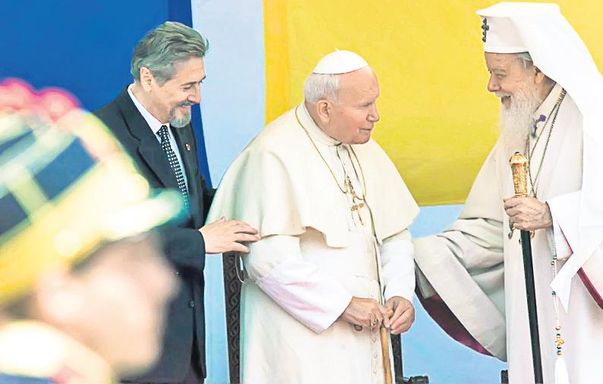 Ce repede devine sfânt fostul Papă, Ioan Paul al II-lea!