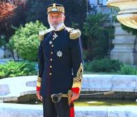 La 81 de ani, Sergiu Nicolaescu nu-şi simte vârsta, dar în oglindă se întreabă:  ”Oare cine e tipul ăsta pe care-l bărbieresc?” 