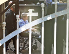 În ce lux a zburat Nicolae Popa! Se pare că statul român a plătit 125.000 de euro pentru plimbare