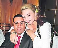 Elena Zambilă și Marian Viteză, într-o fotografie postată pe un site de socializare