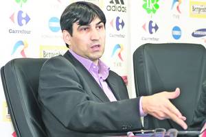 Victor Pițurcă visează să antreneze în campionatul Angliei