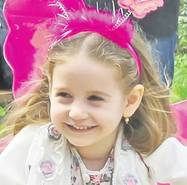 Dacă cererea fostei doamne de la Izvorani de schimbare a judecătoarei nu va fi admisă, Moni şi Iri se vor «bate» în alt oraş