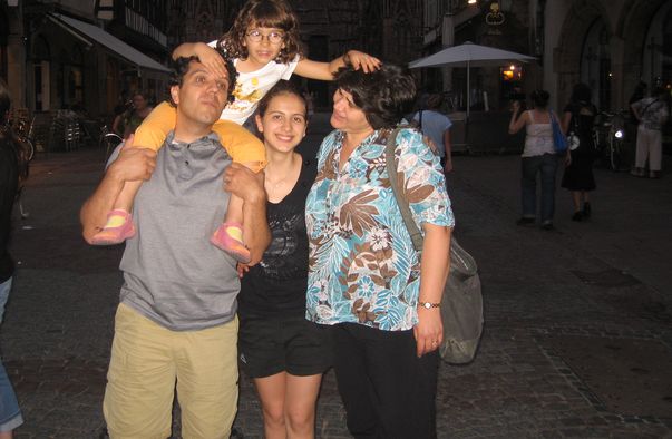 Samuel Cioalcă, un român, stabilit de zece ani în Franţa, se "bate” pentru un post de profesor: "Am învăţat franceza de la televizor!"