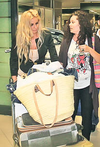 Pepe, ai pus gheara pe Adelina?