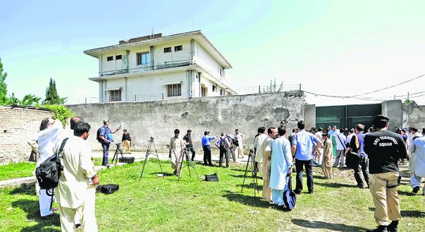 Osama bin Laden a fost omorât în faţa copiilor