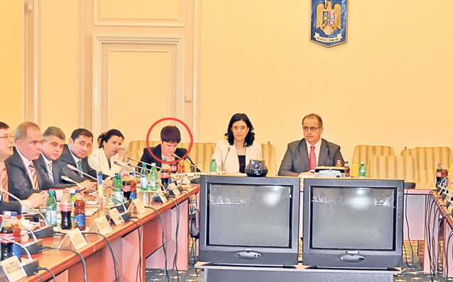 Iubita lui Nicu Ceaușescu câștigă 7.780 de lei pe lună la «Interne»