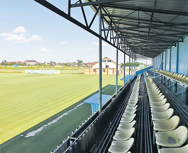 Gigi Becali are belele mari în fotbal şi în afaceri