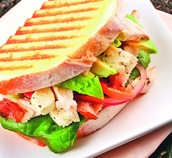 Sendvişuri pe săturate