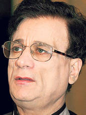 Dragoş Dolănescu vrea să-şi dea unchii în judecată