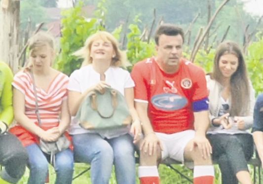 Adrian Enache, cu fosta soţie la ziua lui