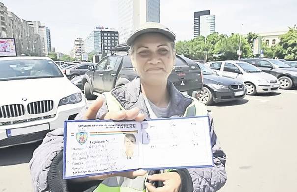 Uite cum vă păcălesc falşii parcagii!