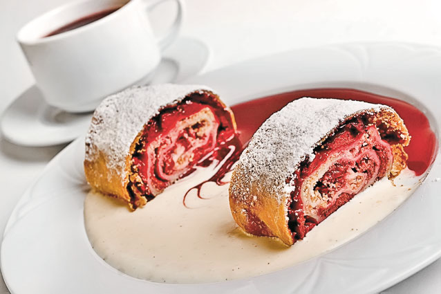 Secretele bucătăriei: Bunătăţi cu cireşe