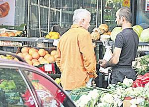 Veronica Bulai a făcut curăţenie generală în apartamentul de lux al Monicăi