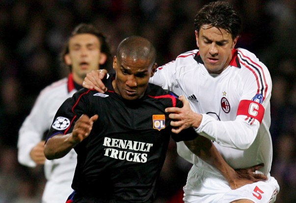 Dorinel Munteanu "a prins" echipa celor mai cunoscuţi fotbalişti "maratonişti"!