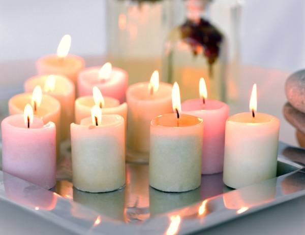 Lumanarile parfumate pot fi daunatoare sanatatii - imagine Northfoto