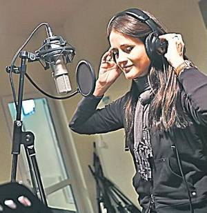 Video| Mădălina Manole s-a sinucis ca să nu-i moară copilul?