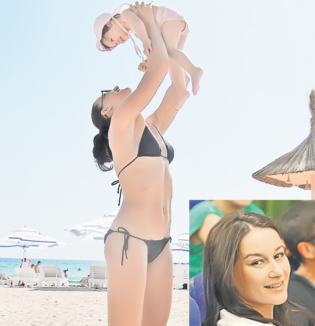 Vedetele feminine fac ravagii la plajă şi bagă bărbaţii «în boală»