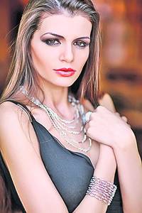 Fosta doamnă de la Izvorani a lipsit, ieri, de la proces