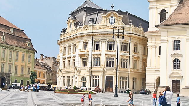 Urmaşii lui Ceauşescu se opun planurilor Elenei Udrea: «Casa de la Scorniceşti nu este muzeu»