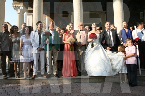 Iată care au fost nunţile mondene ale anului 2011, până acum!
