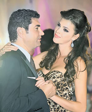 Exclusiv | Borcea vinde mici și sarmale la Miami