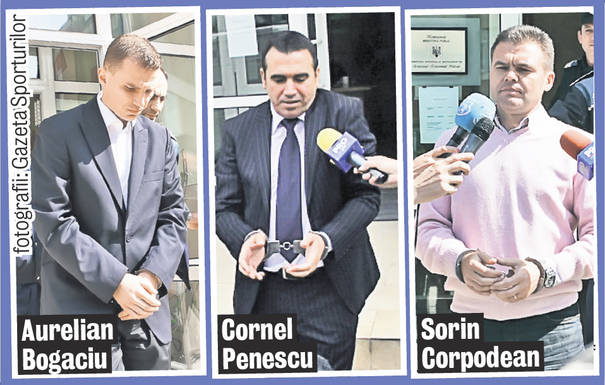 Înainte de Revoluţie, Vasile Avram a lucrat în Ministerul Comerţului Exterior, ai cărui angajaţi erau securişti sau colaborau strâns cu Securitatea