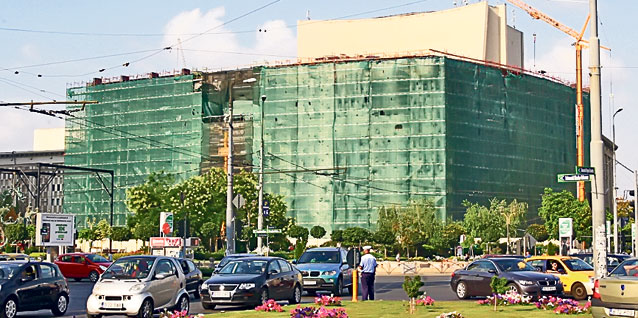 Actorii de la TNB au învins statul