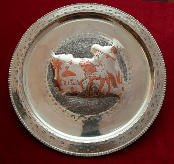 Ceauşescu a primit cadou o sabie de la Gaddafi