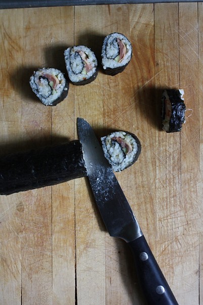 Foto | Dana Rogoz te învață să gătești sushi