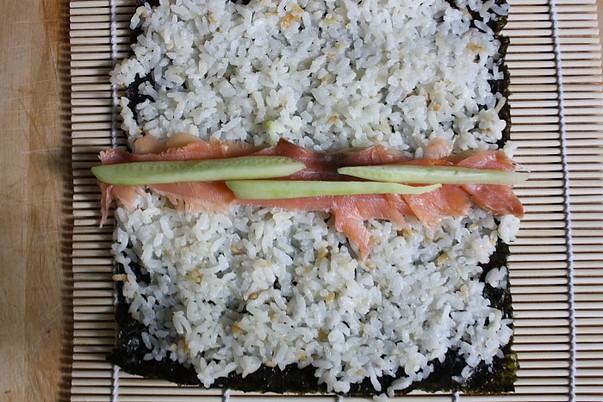 Foto | Dana Rogoz te învață să gătești sushi