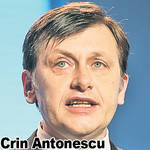 Ea e subalterna rockeriţă a lui Crin Antonescu!