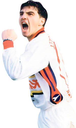 Se împlinesc 11 ani de la moartea dinamovistului Cătălin Hîldan