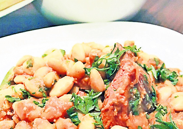 Ciolanul cel Voinic şi Vrejul de Fasole