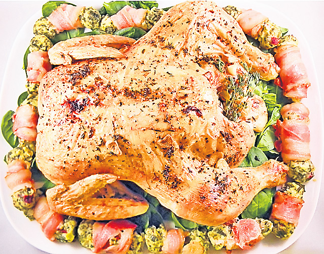 Puiul Regelui - cu lămâieşi rulouri cu bacon