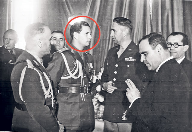 Serial: Episodul 1: Regele Mihai s-a apucat de pilotaj din cauza «răului de avion»