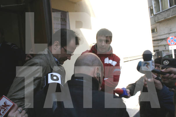 Update | Foto&Video - Şerban Huidu a plecat de la Parchetul Braşov şi se îndreaptă spre Bucureşti