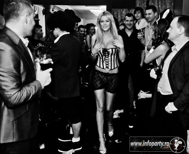 Foto | Şi vedetele noastre s-au distrat de Halloween