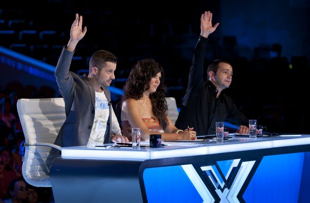 Trăistariu şi Moculescu dau de pământ cu juriul X Factor: "Morar şi Sâna nu au pregătire muzicală"