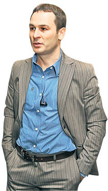 Bătuţi de ospătari! | Cornel Dinu a depănat amintiri legate de derby-ul Dinamo-Steaua