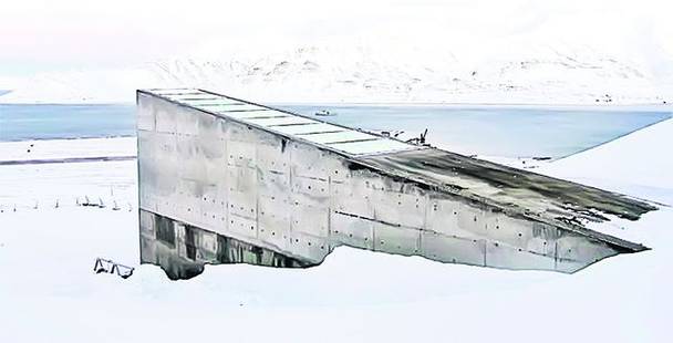 Aceasta este intrarea în depozitul de la Svalbard