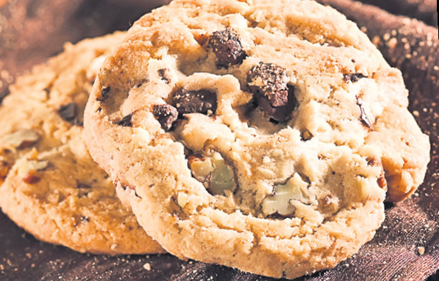 Prăjitură cu nucă